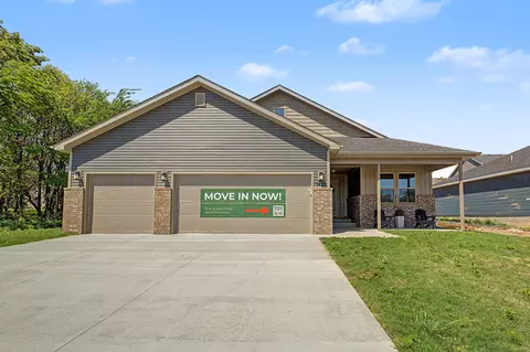 1491 E Charlton St, Republic, MO 65738