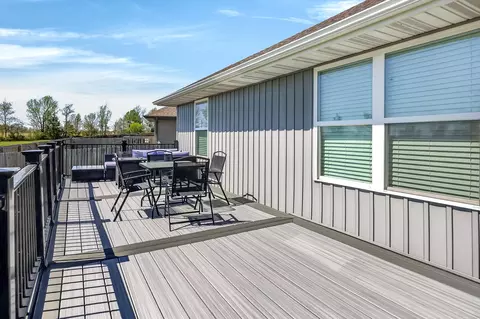 Exterior - 188 W Picardy St, Republic, MO 65738 photo 6 of 9