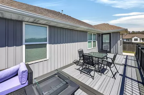 Exterior - 188 W Picardy St, Republic, MO 65738 photo 7 of 9