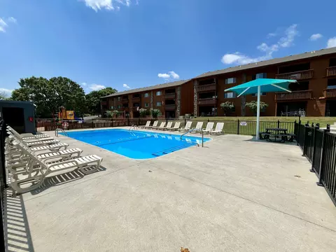 Exterior - 175 Avondale Dr #14, Branson, MO 65616 photo 6 of 12