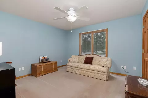 Bedroom - 3848 W Suzanne St, Battlefield, MO 65619 photo 4 of 4