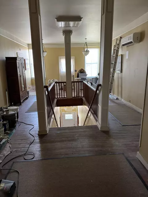 Entry Way - 7637 North St, Seligman, MO 65745 photo 4 of 5