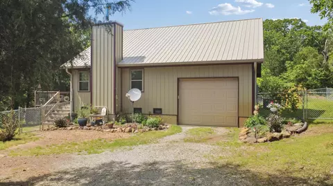 805 E Dade 52, Dadeville, MO 65635
