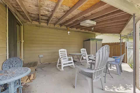 Exterior - 1237 S Brite Ave, Springfield, MO 65807 photo 2 of 5