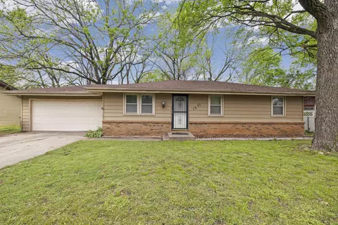 1237 S Brite Ave, Springfield, MO 65807