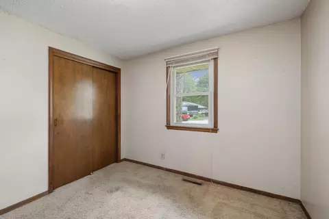 Bedroom - 1237 S Brite Ave, Springfield, MO 65807 photo 2 of 5