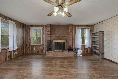 Living - 1237 S Brite Ave, Springfield, MO 65807 photo 6 of 6
