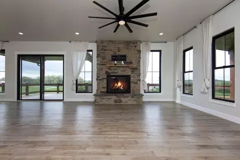 Living - 1840 Tennessee Rd, Ozark, MO 65721 photo 8 of 8