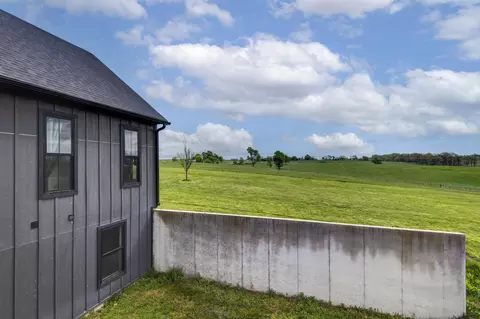 Exterior - 1840 Tennessee Rd, Ozark, MO 65721 photo 16 of 17