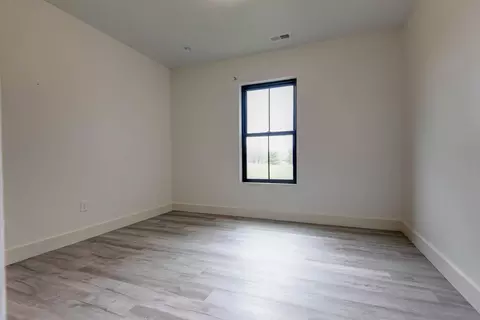 Bedroom - 1840 Tennessee Rd, Ozark, MO 65721 photo 4 of 5