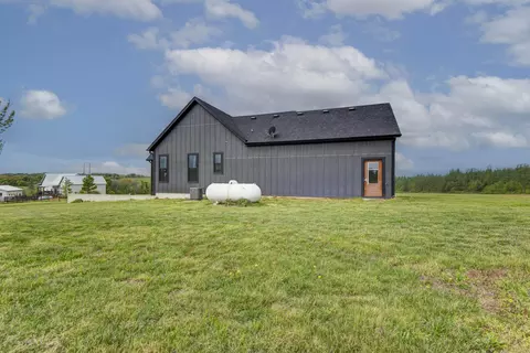 Exterior - 1840 Tennessee Rd, Ozark, MO 65721 photo 13 of 17