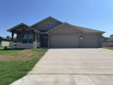 5224 S Morgan Ave, Battlefield, MO 65619