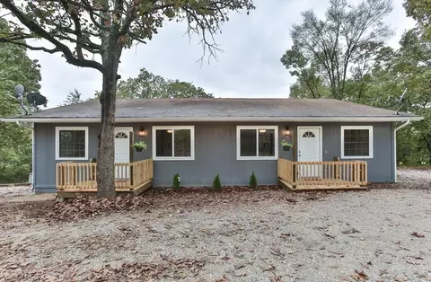 1363 Welch Rd, Reeds Spring, MO 65737