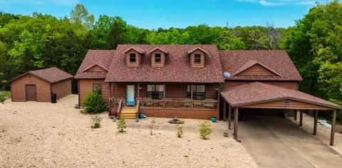130 Pine Woods Village Dr, Hollister, MO 65672