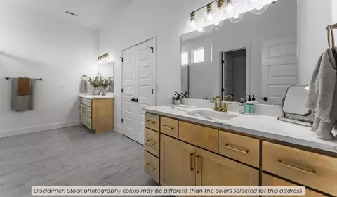 Bath - 1411 E Hayston Ave, Nixa, MO 65714 photo 1 of 4
