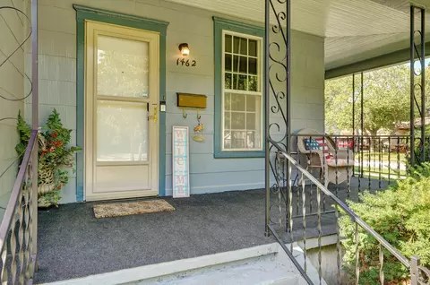 Exterior - 1462 E Mcdaniel St, Springfield, MO 65802 photo 5 of 13