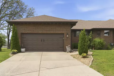 653 S Woodbridge Ct, Nixa, MO 65714