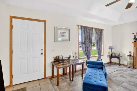Entry Way - 548 N Jester Ave, Republic, MO 65738 photo 1 of 1
