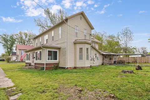 411 Wells St, Greenfield, MO 65661