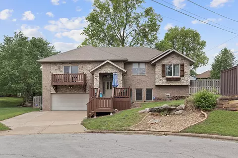 931 E Wayside Pl, Springfield, MO 65807