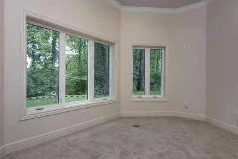 Bedroom - 458 S Oaks Dr, Springfield, MO 65809 photo 4 of 5