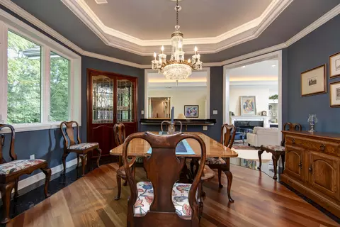 Dining - 458 S Oaks Dr, Springfield, MO 65809 photo 3 of 4