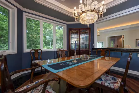 Dining - 458 S Oaks Dr, Springfield, MO 65809 photo 4 of 4