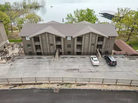 429 E Chinquapin Cir #504, Indian Point, MO 65616