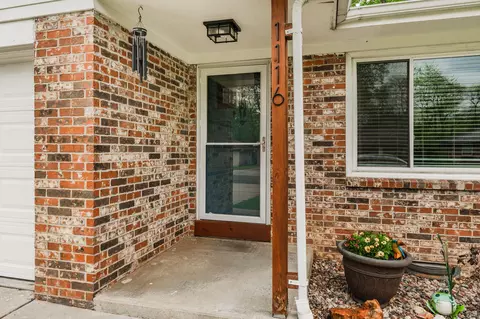1116 S Paula Ave, Springfield, MO 65804 photo 4