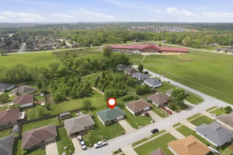View/Area - 4432 W Huckleberry St, Springfield, MO 65802 photo 2 of 6