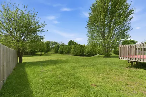 Exterior - 4432 W Huckleberry St, Springfield, MO 65802 photo 9 of 12