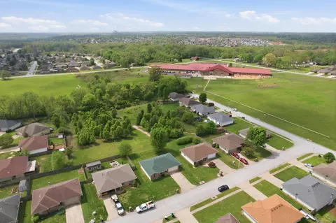 View/Area - 4432 W Huckleberry St, Springfield, MO 65802 photo 1 of 6