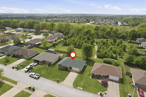 View/Area - 4432 W Huckleberry St, Springfield, MO 65802 photo 6 of 6