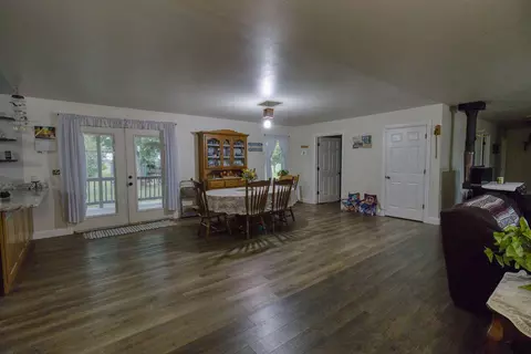 Dining - 17522 E N Hwy, Sheldon, MO 64784 photo 1 of 2