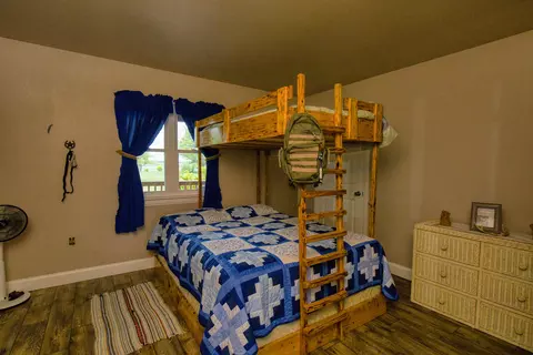 Bedroom - 17522 E N Hwy, Sheldon, MO 64784 photo 3 of 13
