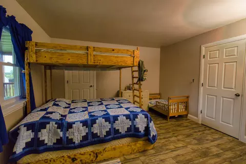 Bedroom - 17522 E N Hwy, Sheldon, MO 64784 photo 5 of 13