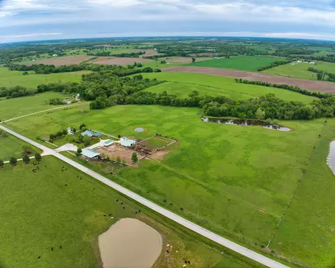 View/Area - 17522 E N Hwy, Sheldon, MO 64784 photo 4 of 41