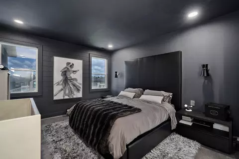 Bedroom - 1527 N Edgemont Cir, Springfield, MO 65802 photo 1 of 6