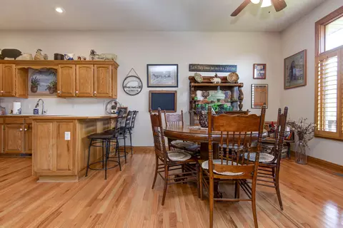 Dining - 329 E Lafayette St, Springfield, MO 65810 photo 1 of 3