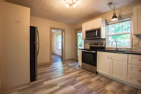 Kitchen - 211 E Mill St, Republic, MO 65738 photo 2 of 2