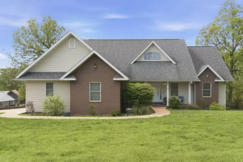 129 Bittersweet Ln, Forsyth, MO 65653 photo 2