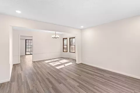 Living - 2104 S Hillcrest Ave, Springfield, MO 65807 photo 1 of 9
