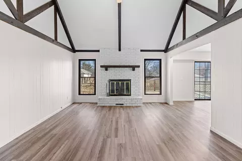 Living - 2104 S Hillcrest Ave, Springfield, MO 65807 photo 7 of 9