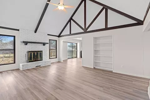 Living - 2104 S Hillcrest Ave, Springfield, MO 65807 photo 8 of 9