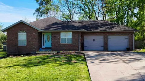 10391 Mcgruder Blvd, Cassville, MO 65625