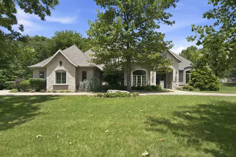 3309 E Sommerset Rd, Springfield, MO 65804