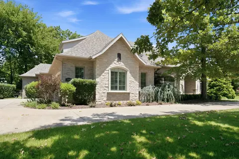 Exterior - 3309 E Sommerset Rd, Springfield, MO 65804 photo 4 of 18