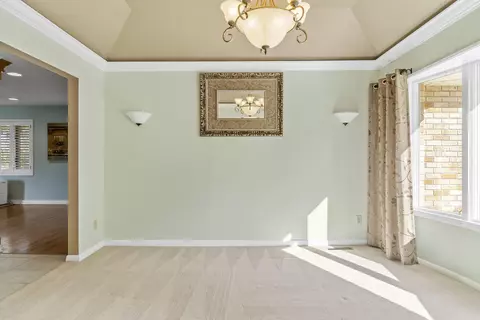 Living - 2747 E Rocklyn Rd, Springfield, MO 65804 photo 2 of 23
