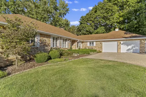 Exterior - 2747 E Rocklyn Rd, Springfield, MO 65804 photo 2 of 21