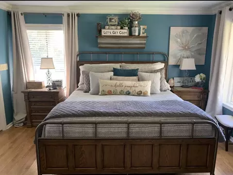 Bedroom - 2747 E Rocklyn Rd, Springfield, MO 65804 photo 2 of 10